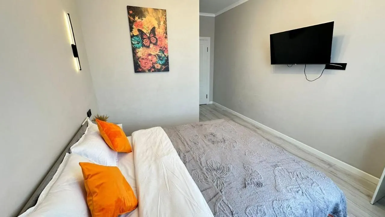 Orange Apartment Almaty